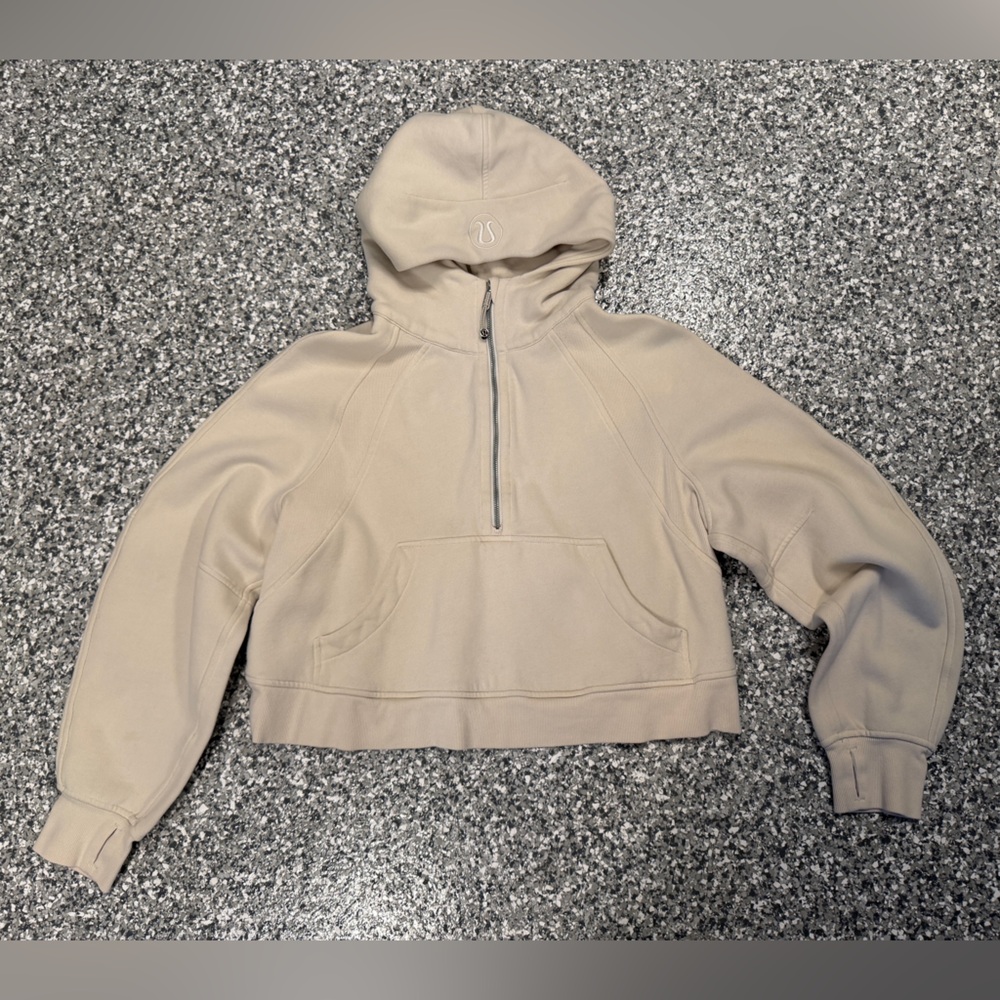 lululemon cropped Scuba Beige Hoodie